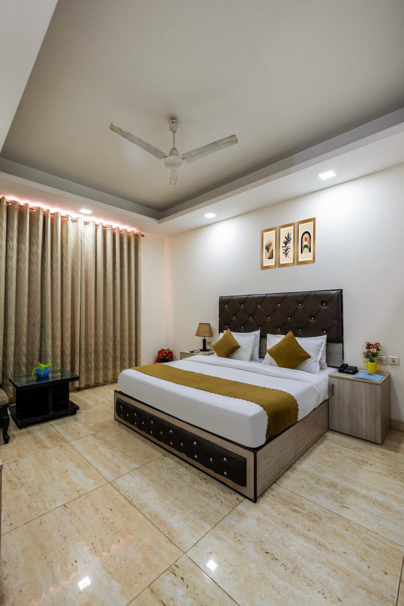 Kabul Hotel By Nexhub Palace - Medanta Gurgaon Esterno foto