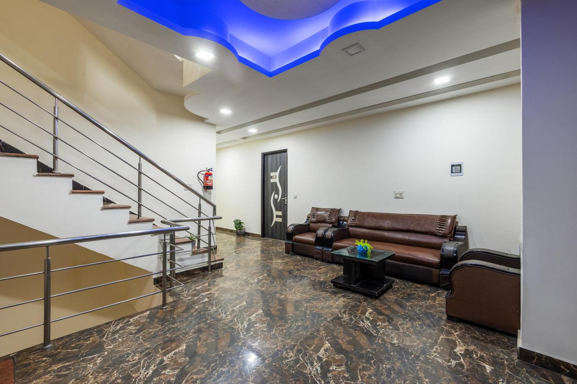 Kabul Hotel By Nexhub Palace - Medanta Gurgaon Esterno foto