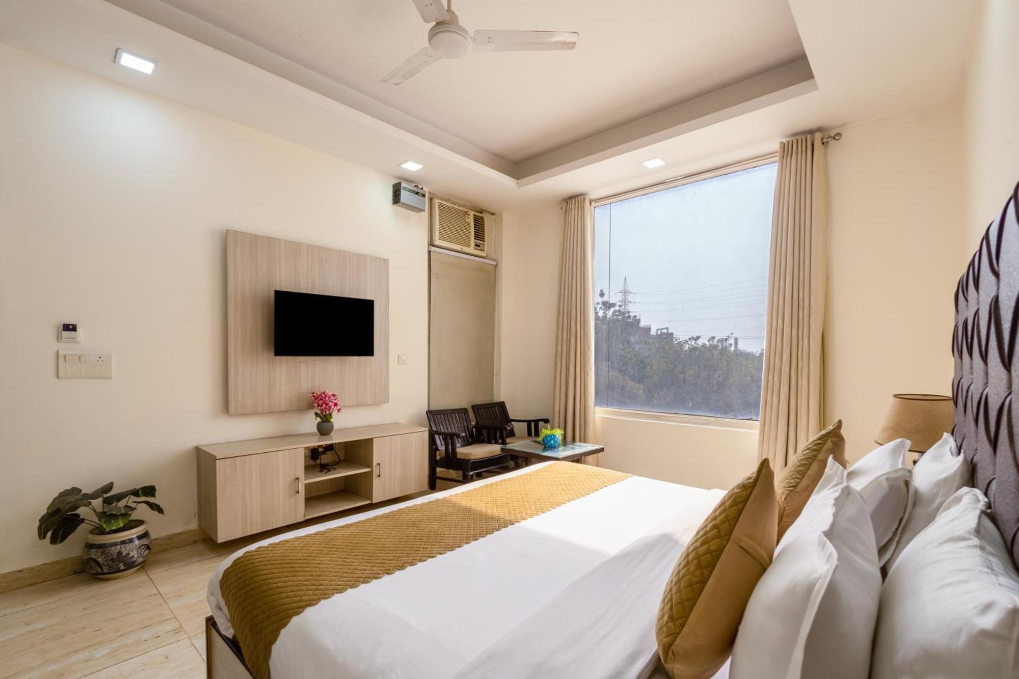 Kabul Hotel By Nexhub Palace - Medanta Gurgaon Esterno foto